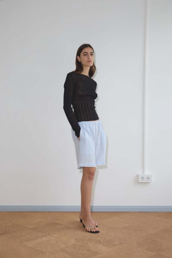  데이지 스튜디오 긴팔 티셔츠 Deiji Studios 오픈워크  블랙 - DEIJI STUDIO