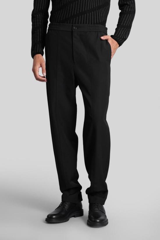 25FW 엠포리오 아르마니 숏팬츠 425497 EM003585TE17044 Black