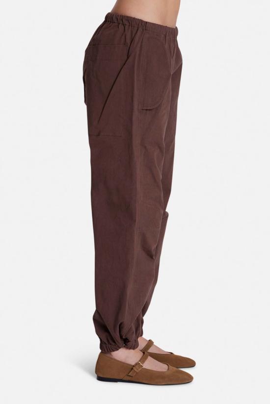  더 타일 클럽 트레이닝/조거 팬츠 타일 클럽 저스틴 코튼 낙하산 바지 초콜릿 - THE TILE CLUB