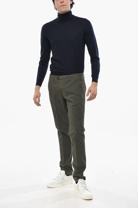  꼬르넬리아니 치노 팬츠 944ED7 9420135 050 Military Green - CORNELIANI