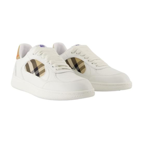  버버리 레더 체크 테라스 스니커즈 8108654 A1464 WHITE - BURBERRY