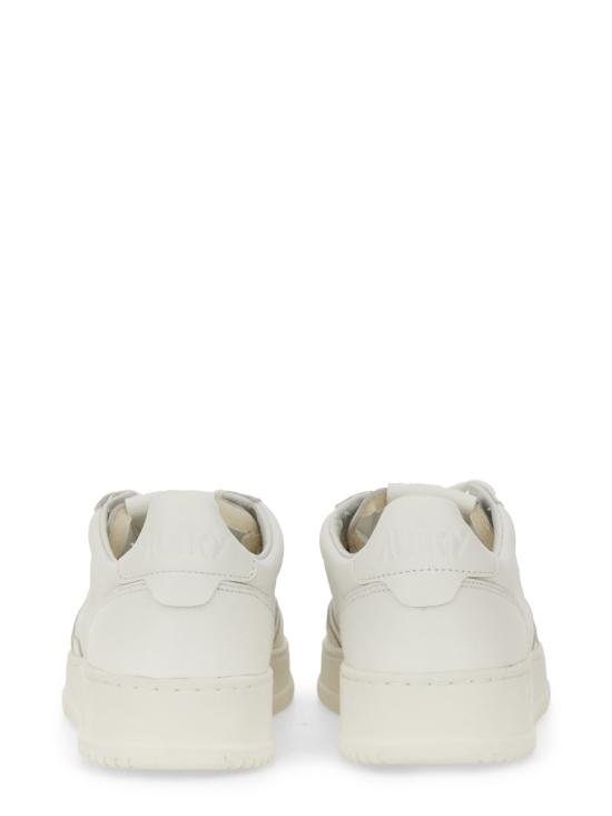 26SS 오트리 메달리스트 로우 스니커즈 AULM SG10 WHITE - AUTRY