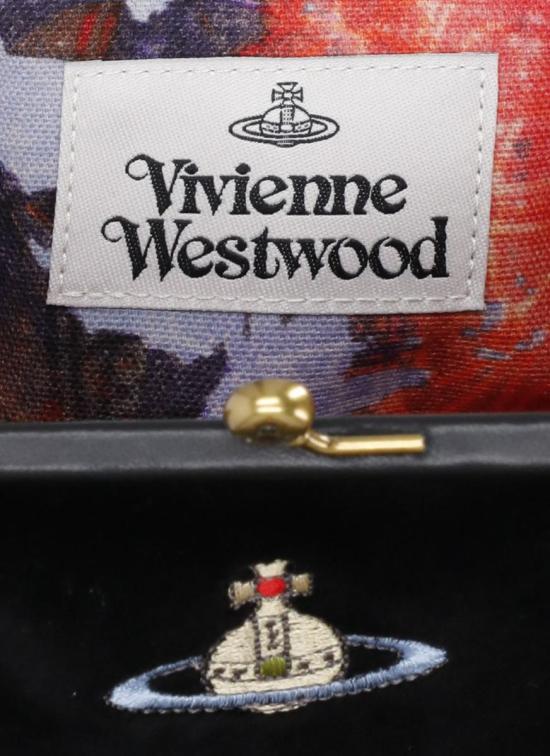 25FW 비비안웨스트우드 클러치/파우치 4B01000IWW00ZLN401 Black - VIVIENNE WESTWOOD
