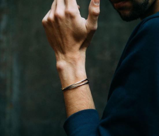  베르크슈타트 뮌헨 브레이슬릿 Werkstatt 뮌헨 크로스 - WERKSTATT MUNCHEN