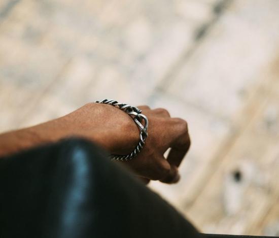  베르크슈타트 뮌헨 브레이슬릿 Werkstatt Munchen Bones 커브 - WERKSTATT MUNCHEN