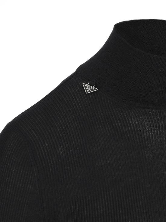 26SS 프라다 터틀넥 P2656718PXF0002 P26 Black - PRADA