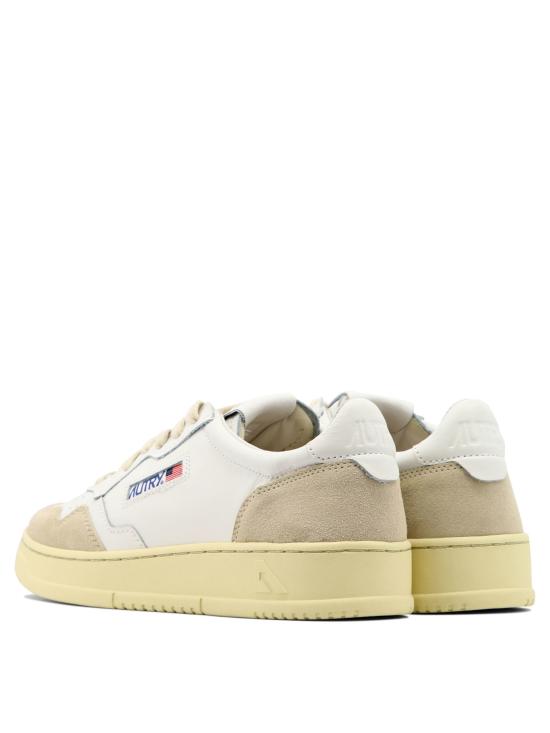 26SS 오트리 메달리스트 로우 스니커즈 AULMLS33 White - AUTRY