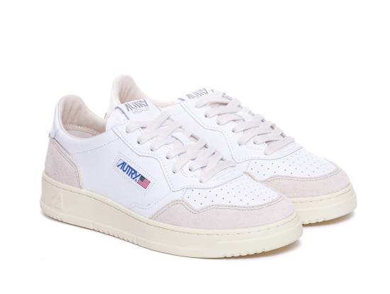26SS 오트리 메달리스트 로우 스니커즈 AULM LS33 White - AUTRY