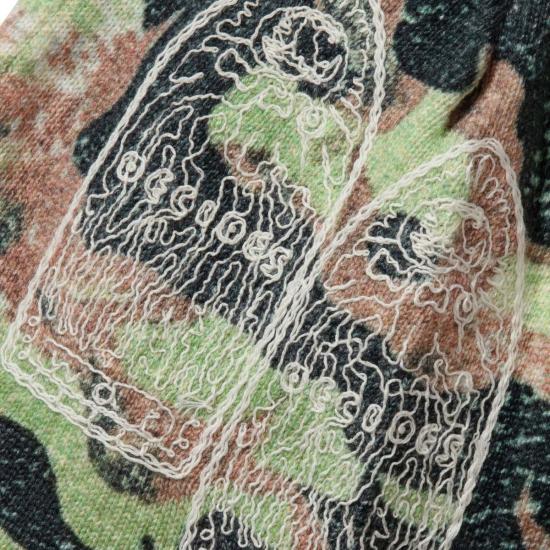  후 디싸이즈 워 비니 누가 전쟁을 결정하는가? 불꽃 위장 니트  멀티컬러 - WHO DECIDES WAR