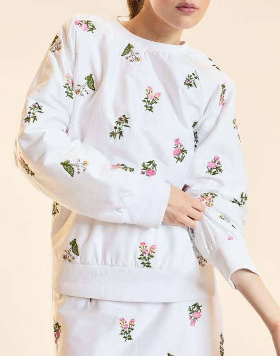  신시아 로리 숏 스커트 신시아 로울리 부케 자수 미니 스커트 화이트 - CYNTHIA ROWLEY