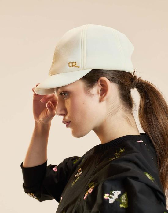  신시아 로리 볼캡 신시아 로울리 본디드 라이딩 캡 화이트 - CYNTHIA ROWLEY