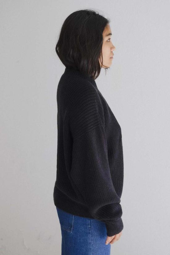  베이스레인지 스웨터 미아  블랙 - BASERANGE