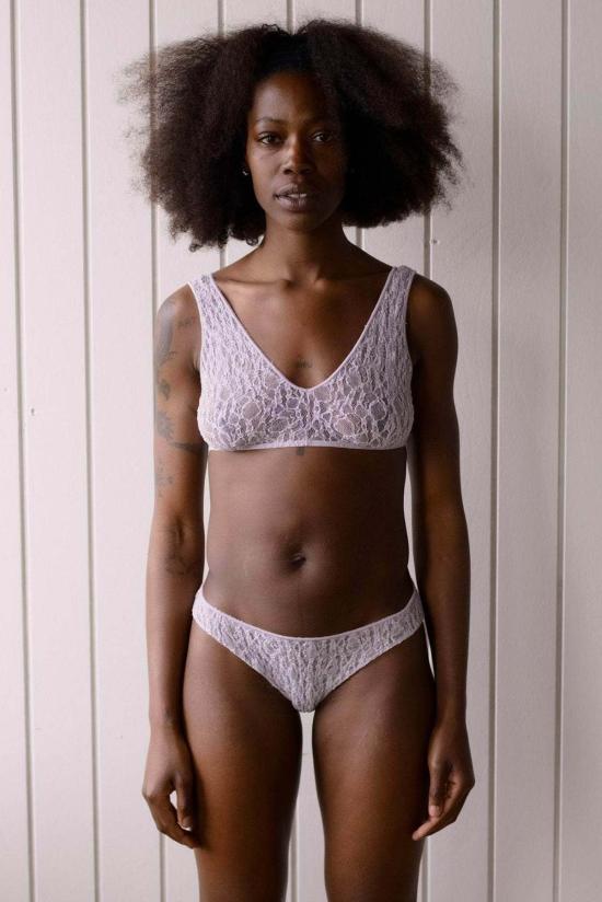  베이스레인지 비키니 수영복 크레센트