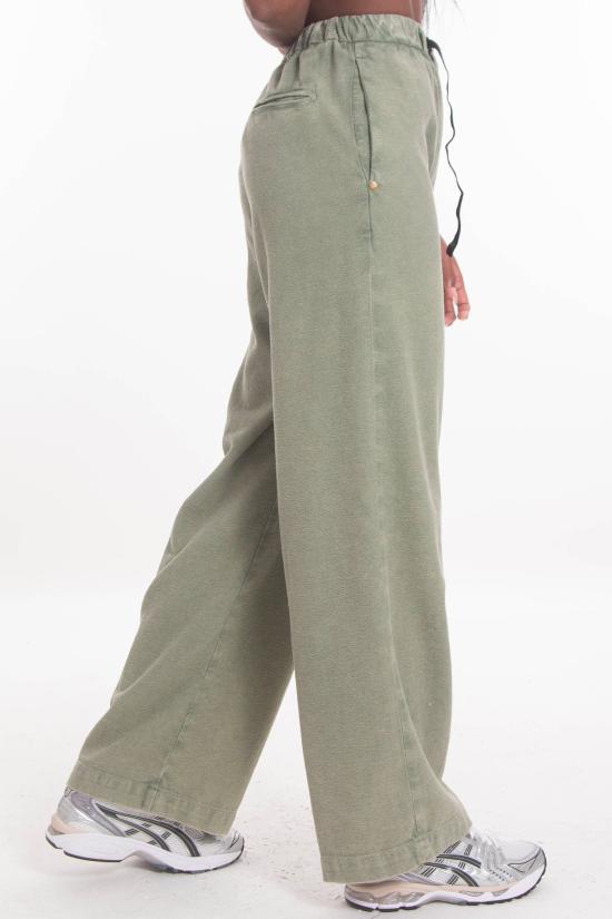 25FW 화이트샌드 트레이닝/조거 팬츠 25WSD15 659 DT 27 Green - WHITE SAND