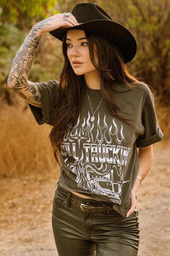  Way West Supply Co 반팔 티셔츠 웨이 웨스트 서플라이 컴퍼니 스틸 트러킹 티셔츠 빈티지 블랙 - OTHER BRANDS