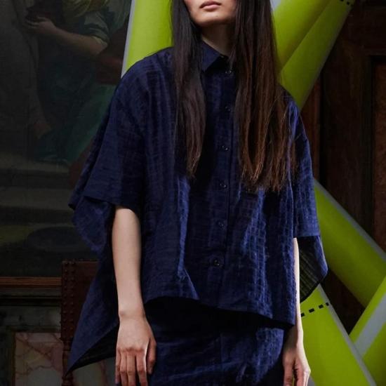  헨릭 빕스코브 긴팔 티셔츠 Henrik Vibskov 스퀘어 셔츠 네이비