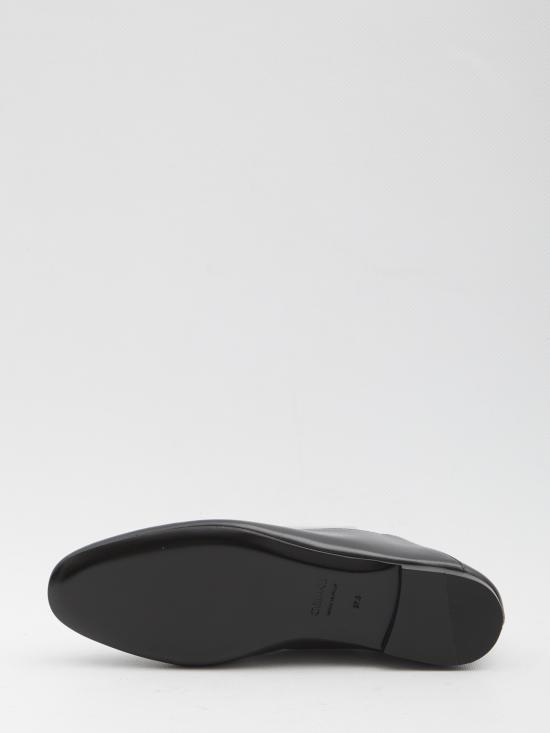 26SS 셀린느 아우라 고트스킨 로퍼 365675278C BLACK - CELINE