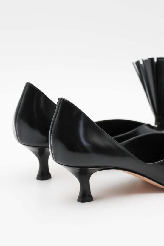  어웨이크 모드 힐/펌프스 A.W.A.K.E. 모드 리아 힐스 - A.W.A.K.E. MODE