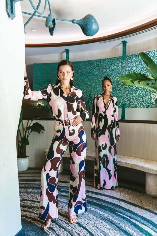  카라 카라 블라우스 카라카라 퍼펙트 셔츠 페탈 웨이브 블러쉬 - CARA CARA