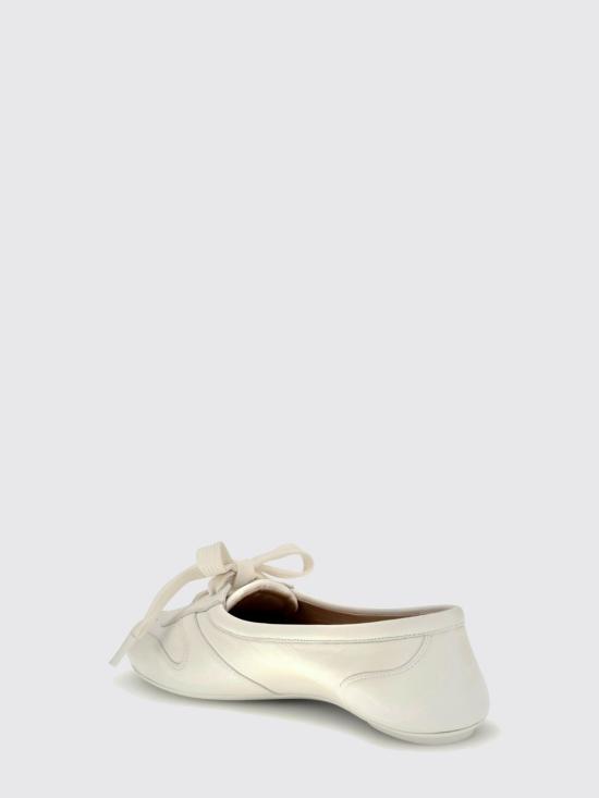 26SS 지안비토로시 로퍼 G2532105GOMNXF BIAN White - GIANVITO ROSSI