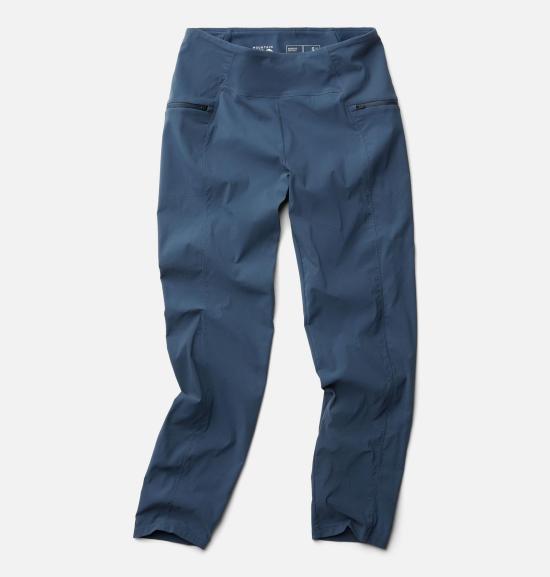 26SS 마운틴하드웨어 스트레이트 팬츠 2095521 430 MOON BLUE DOM