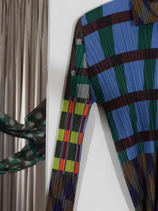  이세이 미야케 긴팔 티셔츠 하모니 셔츠 블루 - ISSEY MIYAKE