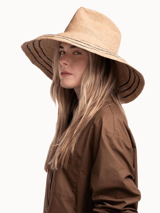  자네사레온 버킷햇 제네사 레오네 웨이버리 - JANESSA LEONE