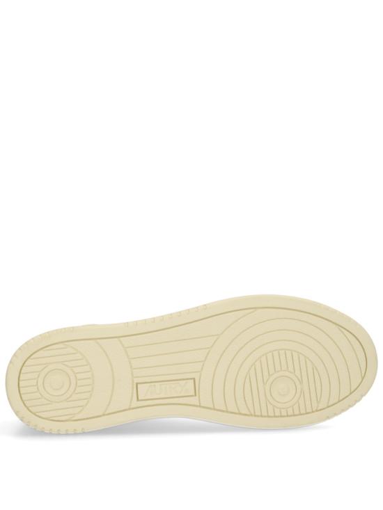 26SS 오트리 메달리스트 로우 스니커즈 AULM MA10 WHITE - AUTRY