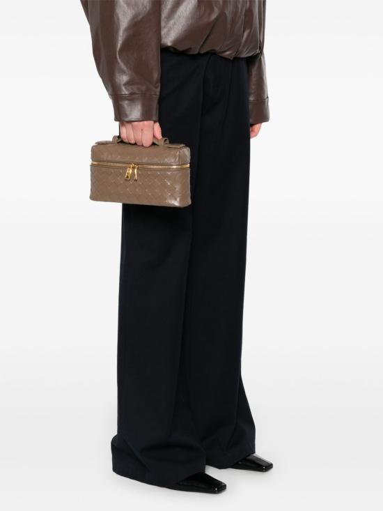 26SS 보테가베네타 뱅뱅 베니티 케이스백 789109 V3IV12355 Brown - BOTTEGA VENETA