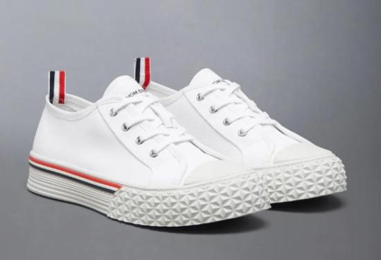 26SS 톰브라운 타탄 트레드 컬리지에이트 로우 스니커즈 MFD253AF0102 100 WHITE - THOM BROWNE