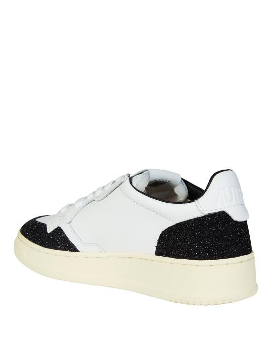 26SS 오트리 메달리스트 로우 스니커즈 AULWPK03 WHTBLK BIANCO - AUTRY