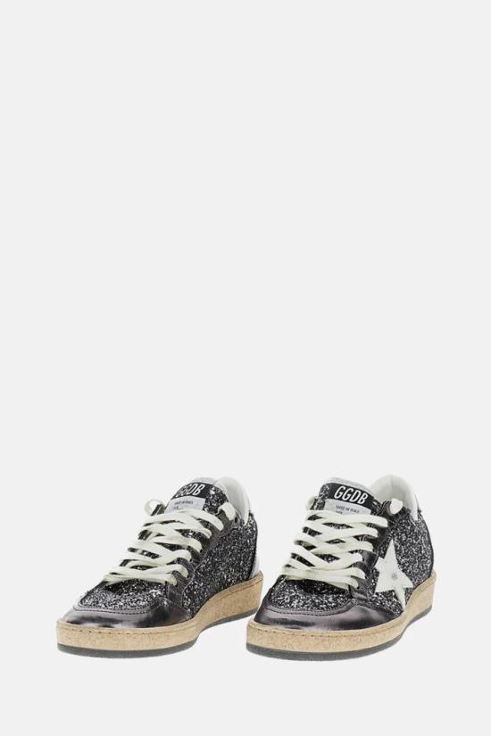 26SS 골든구스 스니커즈 GWF00117F00806560657 Grey - GOLDEN GOOSE