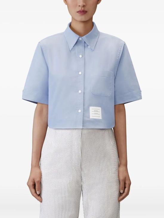 26SS 톰브라운 옥스포드 크롭 숏 슬리브 셔츠 FLL205AF0313 480 LIGHT BLUE - THOM BROWNE