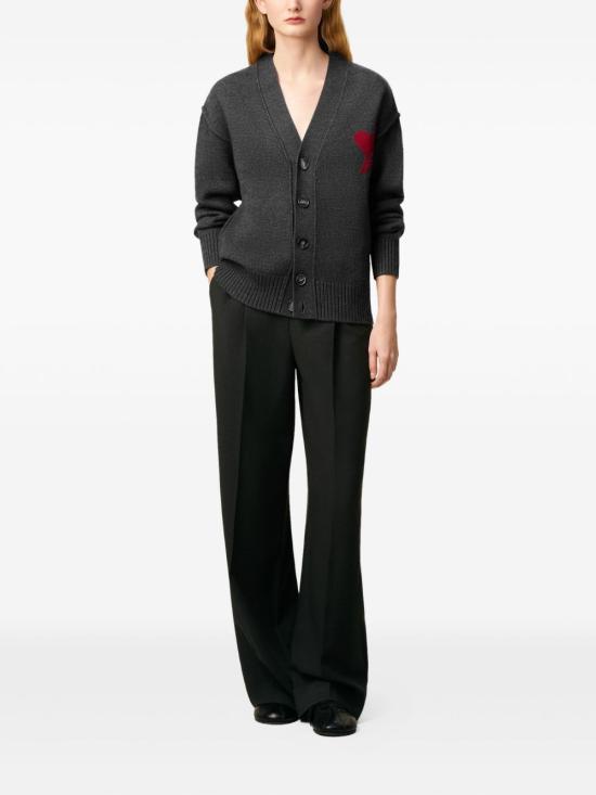 26SS 아미 하트 로고 인타르시아 V넥 가디건 UKC367018 084 Grey - AMI