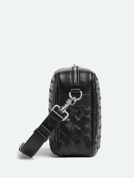25FW 보테가베네타 미디움 인트레치아토 카메라백 755925V2HL18803 Black - BOTTEGA VENETA