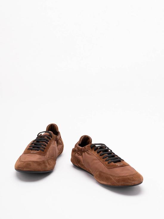 26SS 프라다 컬랩스 리나일론 앤 스웨이드 엘라스티사이즈 스니커즈 2EG479D7CFG001F0BW5 Brown - PRADA