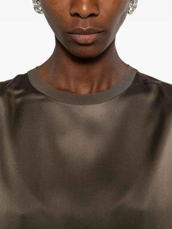 25FW 브루넬로 쿠치넬리 모닐리 스트레치 실크 새틴 티셔츠 M0C59EH500C3981 Brown - BRUNELLO CUCINELLI