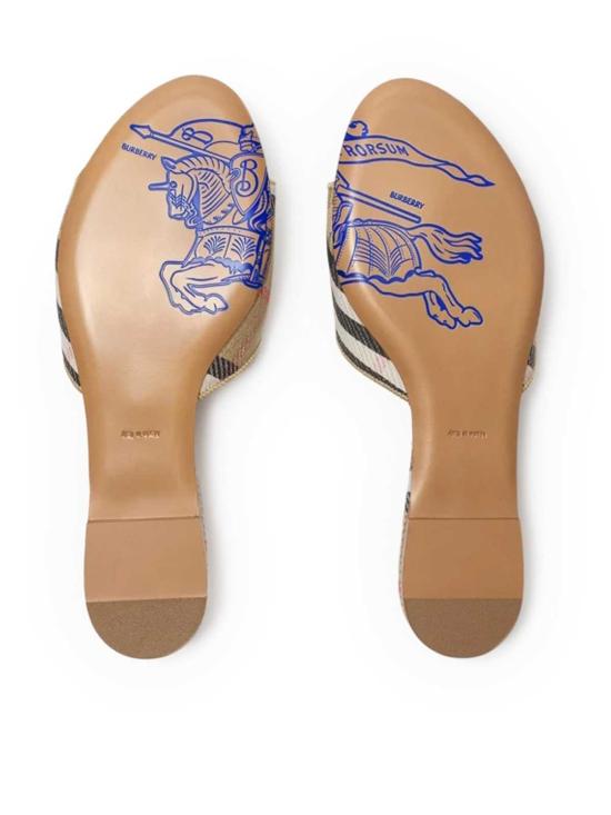  버버리 체크 패치 슬라이드 8119528 Nude Neutrals - BURBERRY