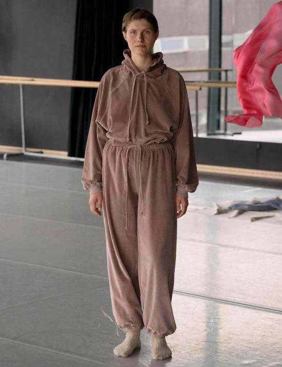  베이스레인지 스웨터 Baserange 림 라글란 후디 Tecto 브라운 - BASERANGE