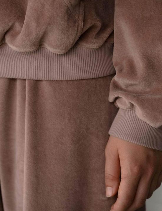  베이스레인지 스웨터 Baserange 림 라글란 후디 Tecto 브라운 - BASERANGE