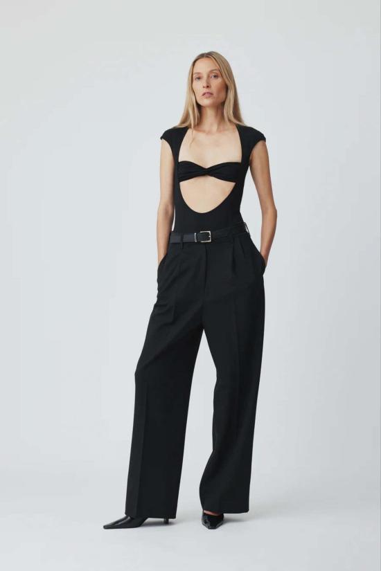  보필 바디수트 티셔츠 컷아웃 바디수트