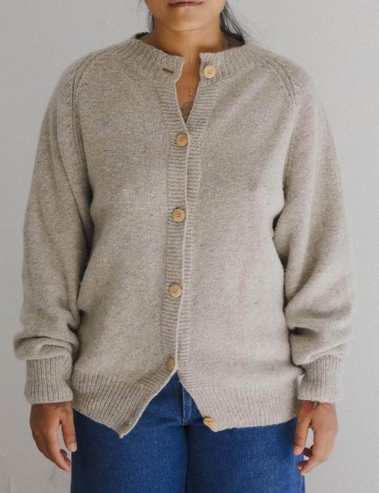  베이스레인지 가디건 Baserange Soar 카디건 잉그라 샌드 - BASERANGE