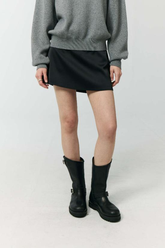  던스트 숏 스커트 새틴 미니 스커트 블랙