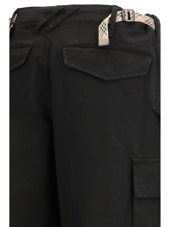 26SS 버버리 코튼 카고 팬츠 8119204 A1189 BLACK - BURBERRY
