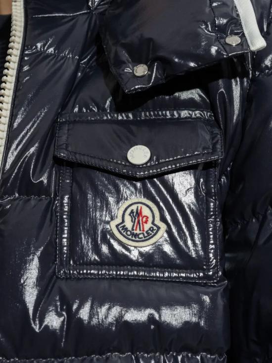 25SS 몽클레어 볼드 폭스 헤드 패치 바이컬러 가디건 K10931A00078597EU778 NAVY - MONCLER