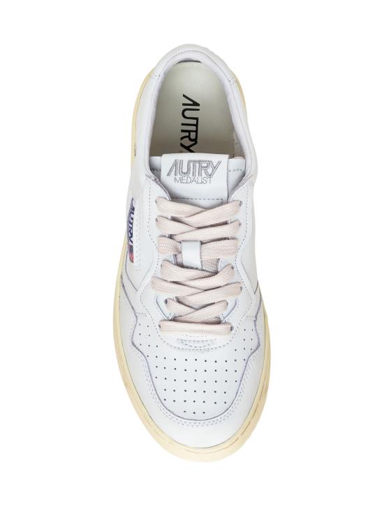 25FW 오트리 메달리스트 로우 레더 스니커즈 AULW LL15 LEAT LEAT WHT WHT - AUTRY
