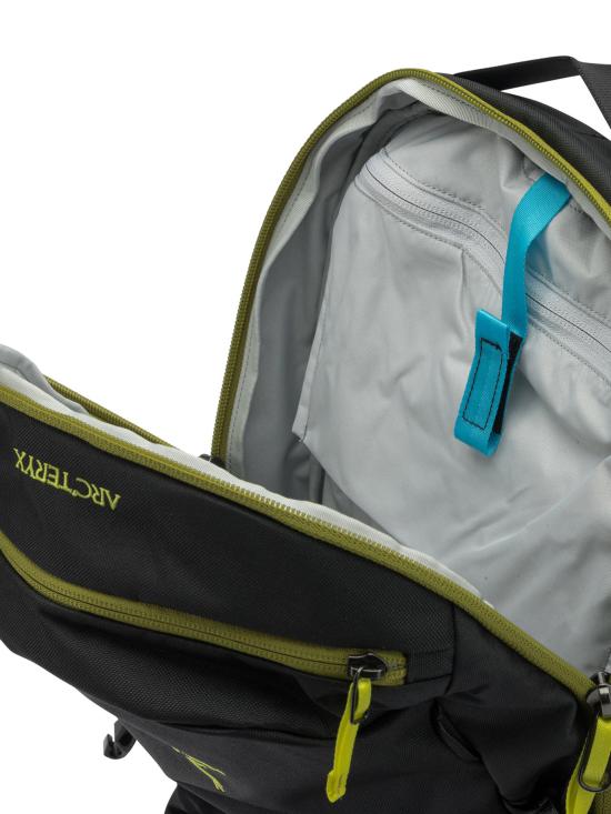 26SS 아크테릭스 백팩 X000010636MANTIS 16BLACK OLIVE MOSS Black - ARC`TERYX