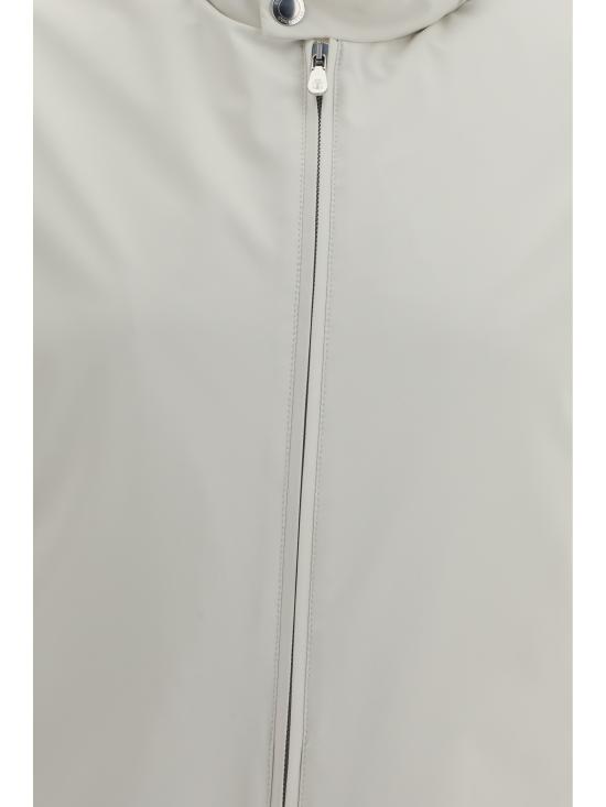 26SS 브루넬로 쿠치넬리 폴딩 후드 본디드 나일론 블루종 MZ4266525 C1849 WHITE - BRUNELLO CUCINELLI