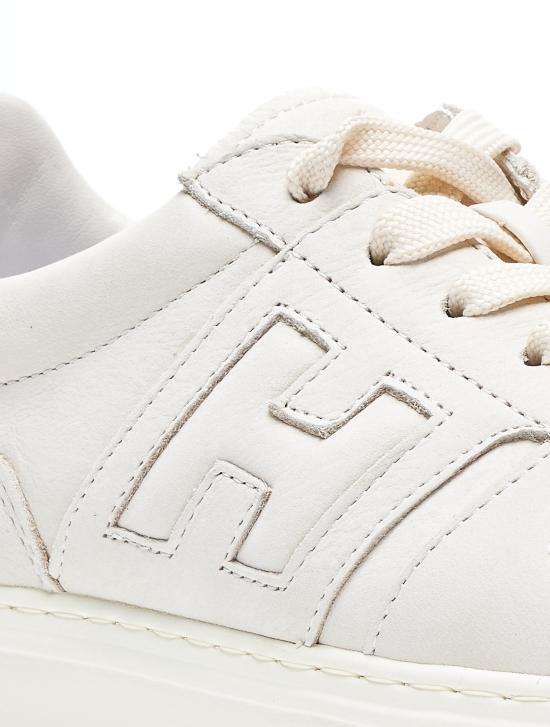 26SS 호간 스니커즈 HXM6680FZ00 6RNB002 White - HOGAN