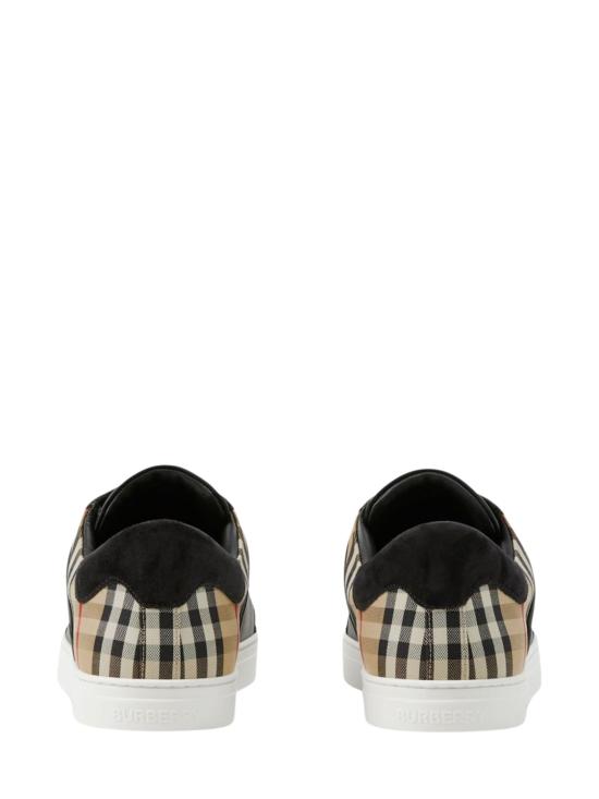 26SS 버버리 레더 스웨이드 체크 스니커즈 8070818 A7626 Black - BURBERRY